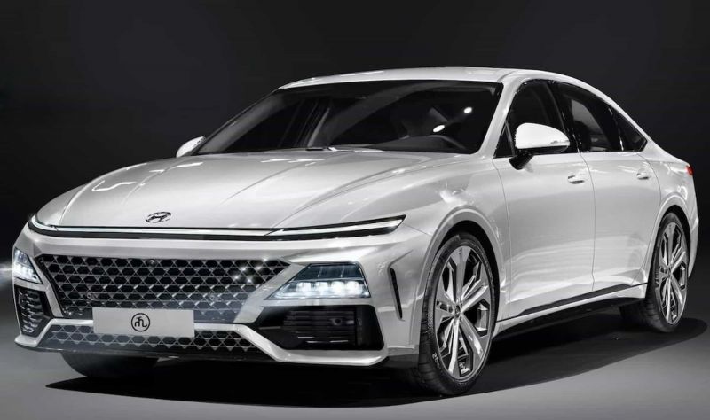 Как Sonata 2023 года может изменить ваше представление об автомобилях. Разбираем в подробностях