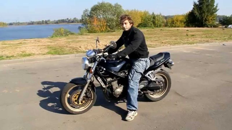 Как Suzuki Bandit 400 подойдет для водителя ростом 190 см: откройте секреты этого мотоцикла