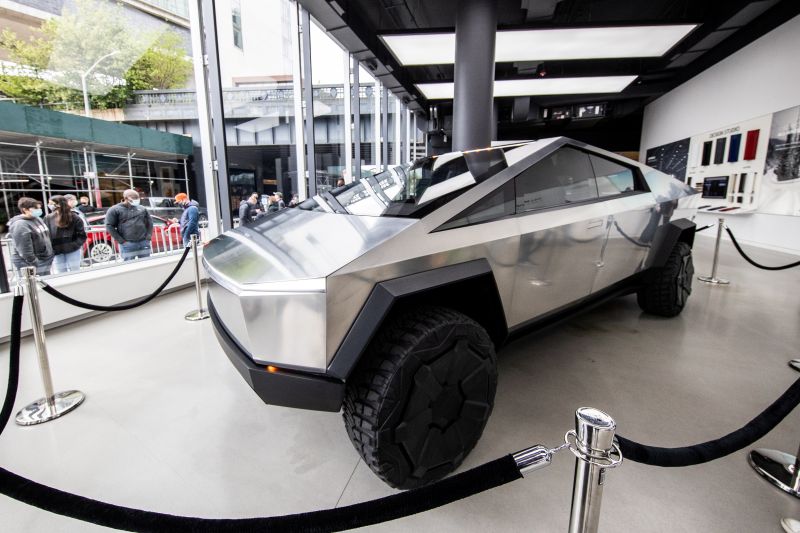 Как Tesla Cybertruck изменит рынок электромобилей в России благодаря