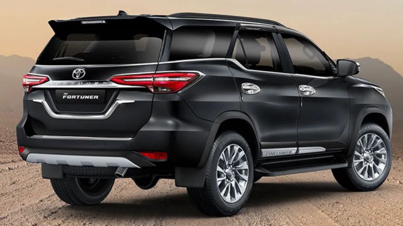 Как Toyota Fortuner 2023 года может удивить своими возможностями и инновационными решениями