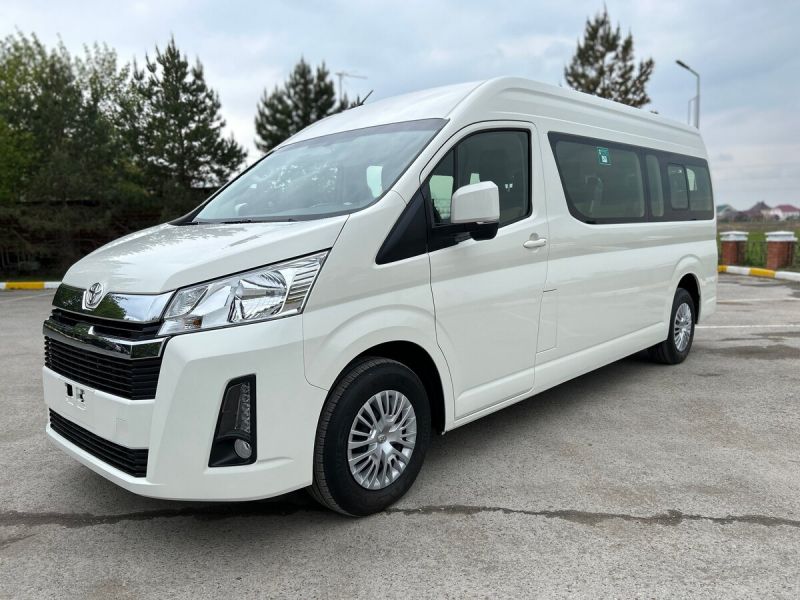 Как Toyota Hiace 2023 года увлечёт вас своим комфортом