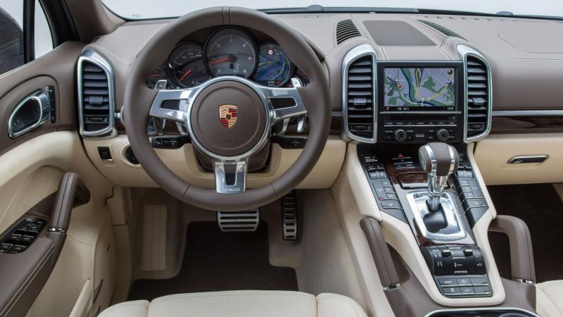Как улучшить салон Porsche Cayenne 955 в 2023 году, чтобы получить максимальное удовольствие от вождения