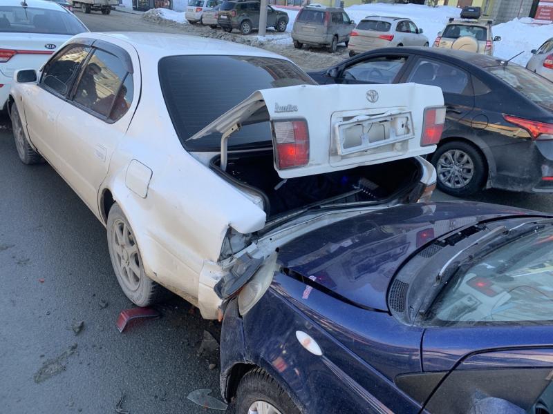 Как увлечься автомобилем Camry 40, если вы ещё не в курсе его возможностей