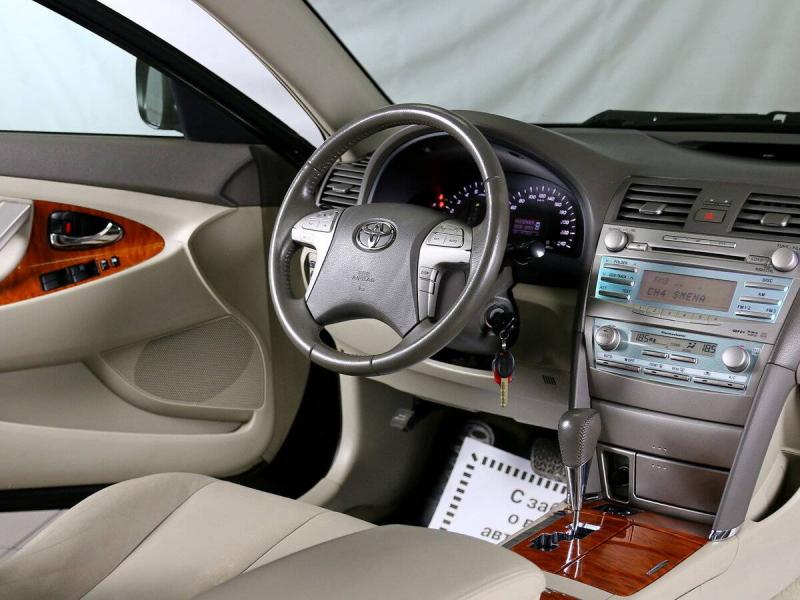 Как увлечься автомобилем Camry 40, если вы ещё не в курсе его возможностей