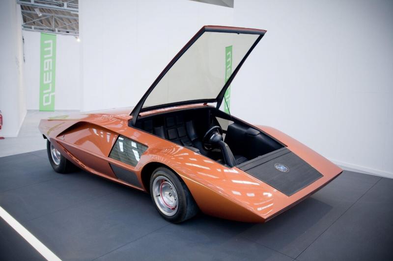 Как увлечься классическим авто Lancia Stratos Zero и не разориться. Узнайте секреты