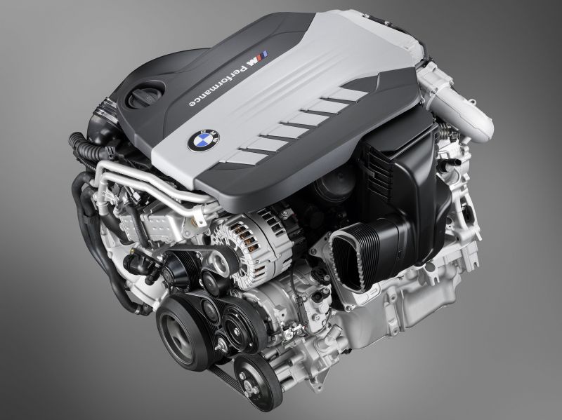 Как в 2023 выглядит BMW X 4 с 4-литровым дизельным двигателем: подробно разбираем