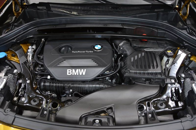 Как в 2023 выглядит BMW X 4 с 4-литровым дизельным двигателем: подробно разбираем