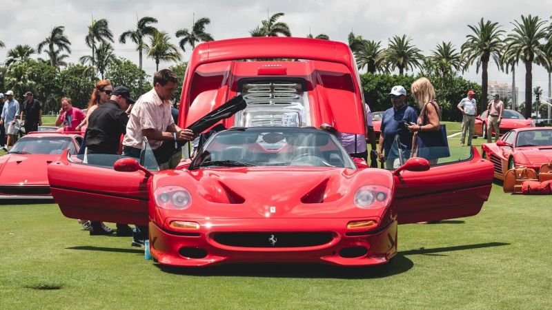 Как владельцу Ferrari LaFerrari почувствовать себя в 2023 году на вершине автомобильного Олимпа: нестареющая классика Ferrari