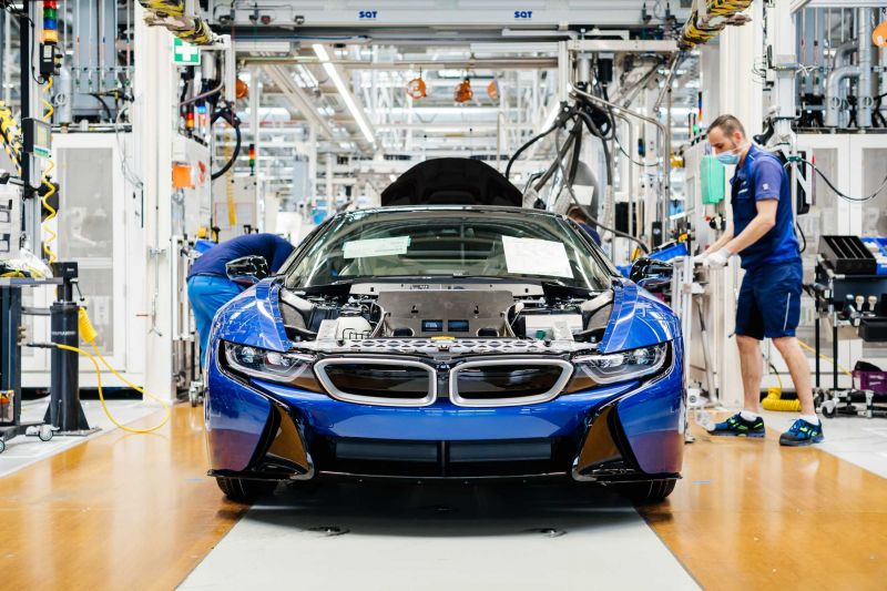 Как владельцы BMW i8 оценивают этот гибридный спорткар: подробности особенностей эксплуатации