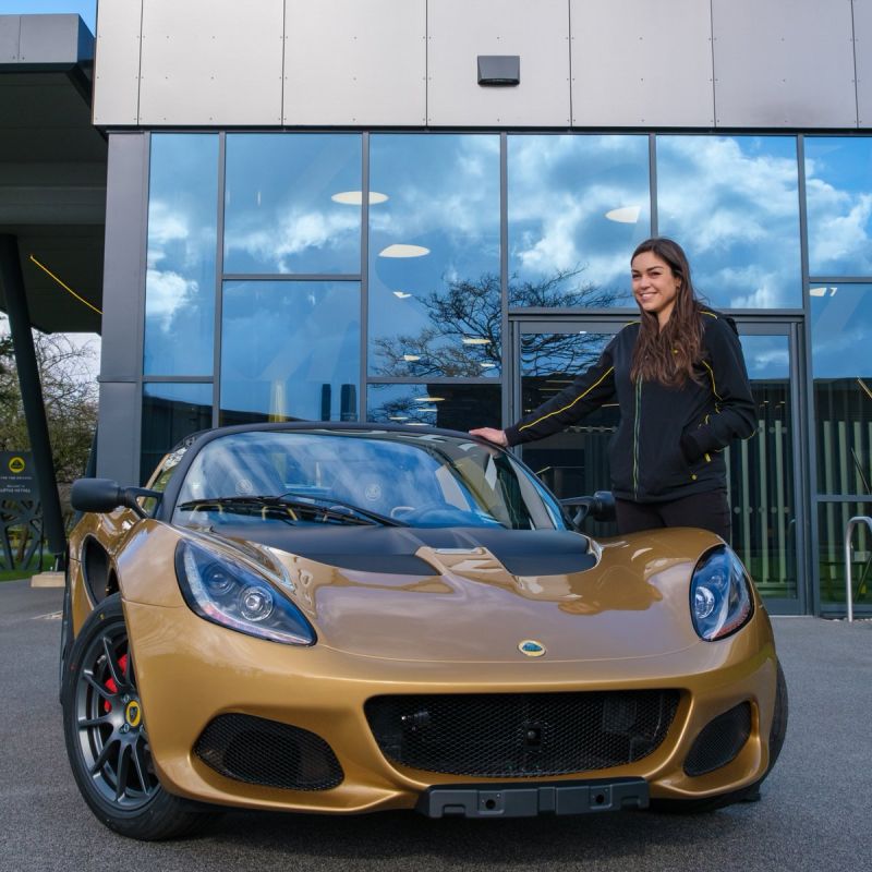 Как владение Lotus Elise может стать захватывающим приключением в 2023 году