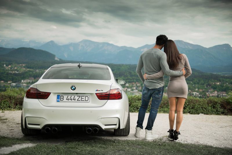 Как влюбиться в загадочную роскошь BMW M8, не потратив при этом ни копейки