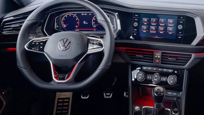 Как Volkswagen Jetta 2023 года удивит вас неожиданными возможностями