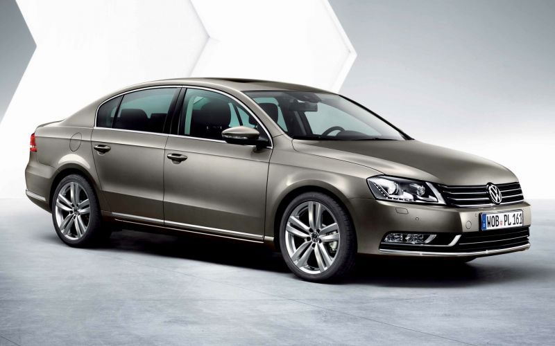 Как Volkswagen Passat увлекательно прошел путь от скромного седана до бизнес-класса