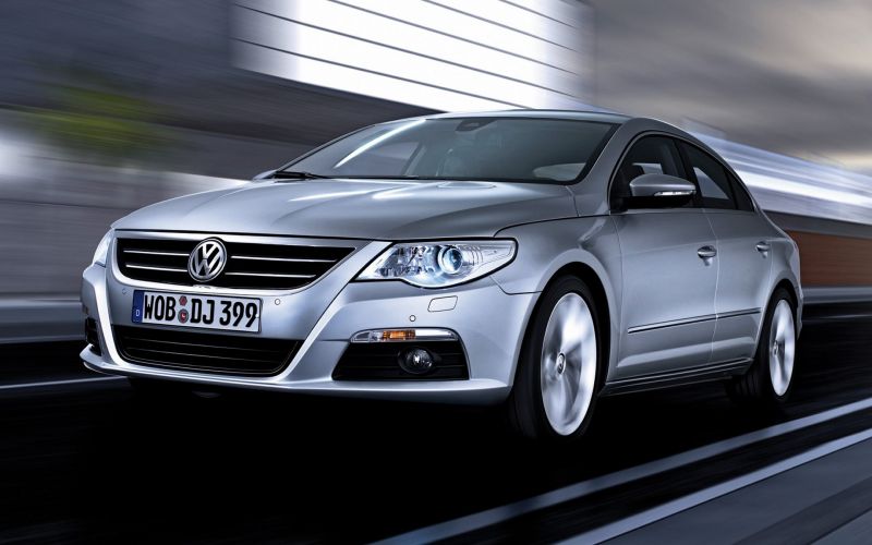Как Volkswagen Passat увлекательно прошел путь от скромного седана до бизнес-класса