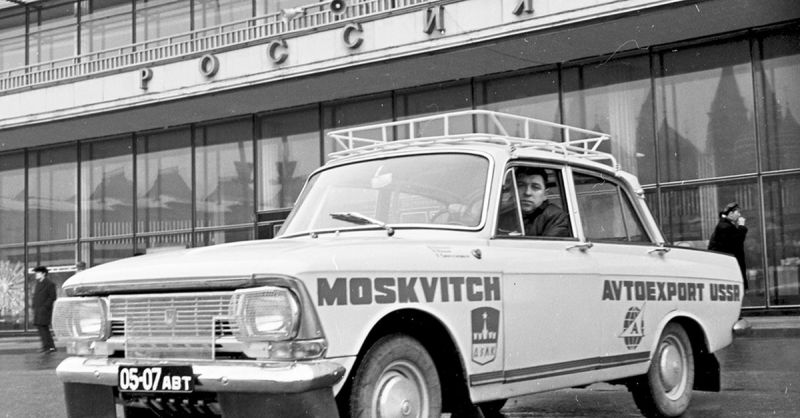Как восстановить легендарного "Москвича" и насладиться поездкой на ретро-автомобиле