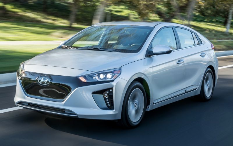 Как выбрать и купить электромобиль Hyundai Ioniq в России: выгодная покупка