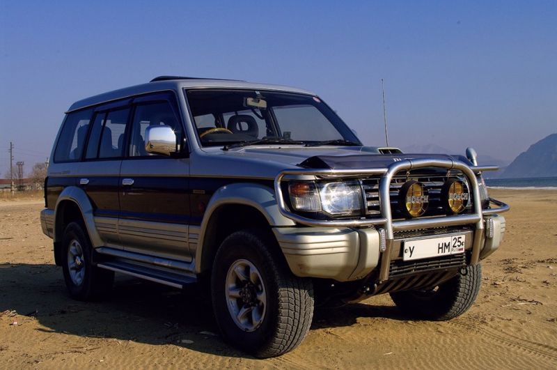 Как выбрать и купить подержанный Mitsubishi Pajero 1 поколения за разумные деньги: лучшие варианты и подробные советы