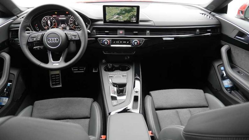 Как выбрать идеальную комплектацию для Audi Q5 Sportback 2023: двигатель, кузов, опции - все, что нужно знать