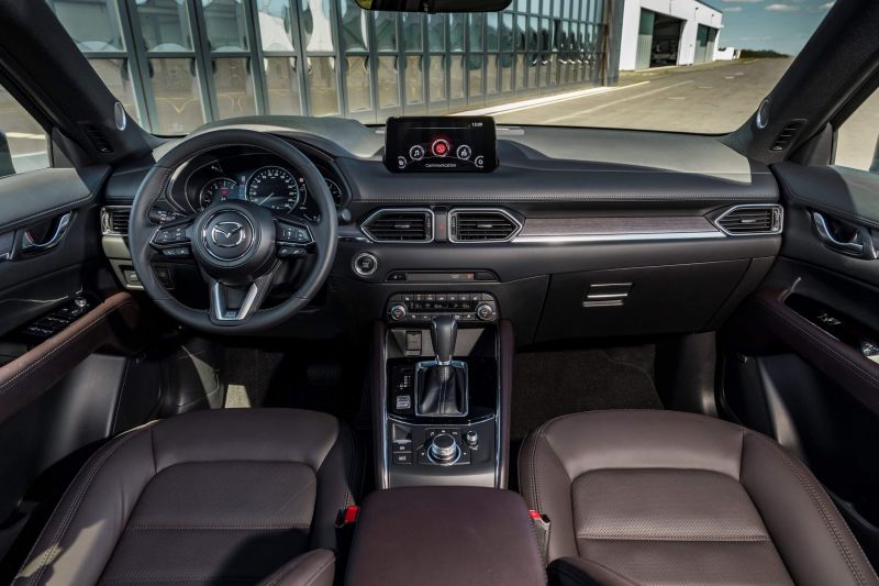 Как выбрать идеальную комплектацию Mazda CX-5 2023 не выходя из дома