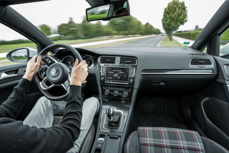Как выбрать идеальную комплектацию Volkswagen Golf 7, чтобы получить максимум удовольствия от вождения