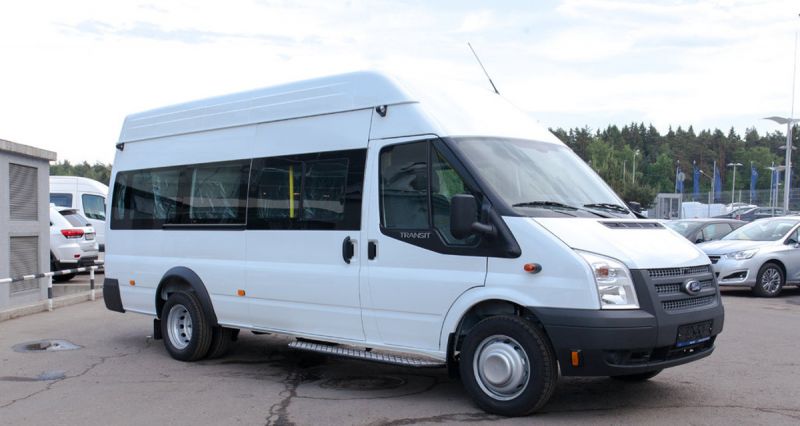 Как выбрать идеальный автобус Ford Transit 222700 для ваших нужд