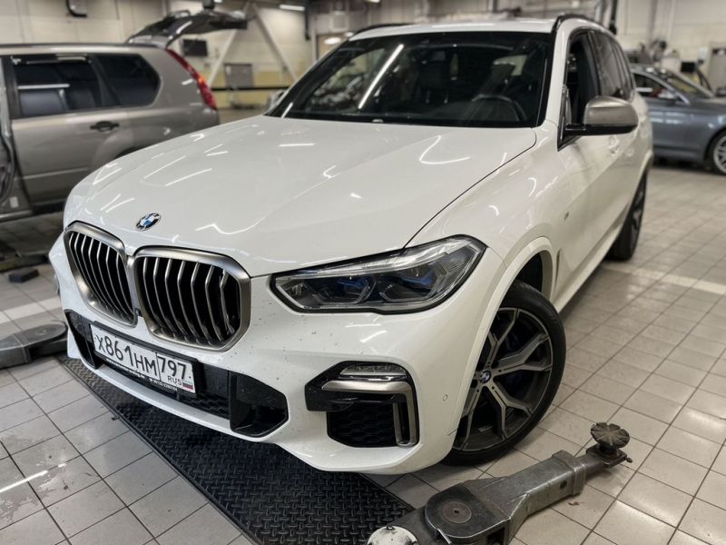 Как выбрать идеальный BMW X1 для себя в Санкт-Петербурге: откройте секреты покупки нового автомобиля