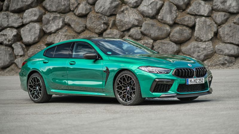 Как выбрать идеальный цвет спорткара BMW M8 Gran Coupe без 15 советов