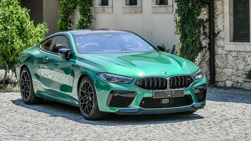 Как выбрать идеальный цвет спорткара BMW M8 Gran Coupe без 15 советов