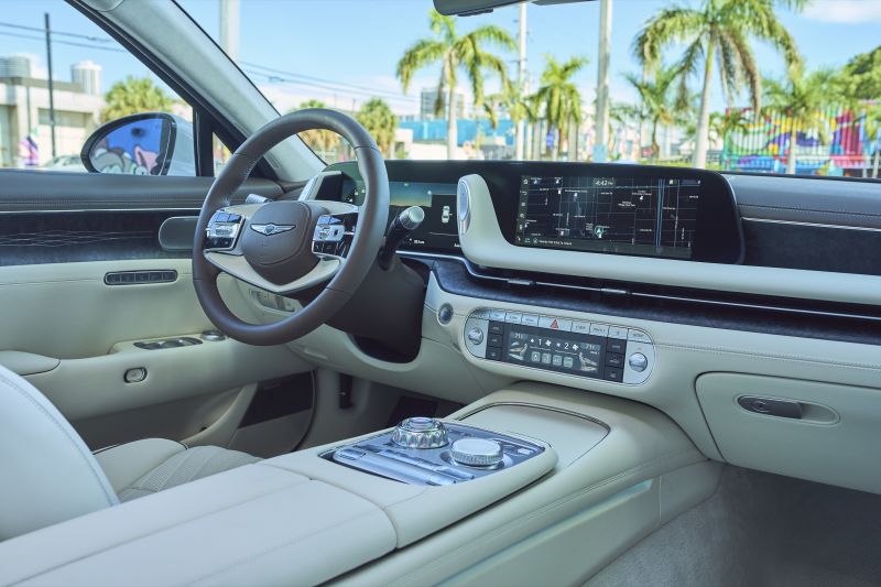 Как выбрать идеальный Hyundai Genesis G90 2023, чтобы получить максимум удовольствия от вождения