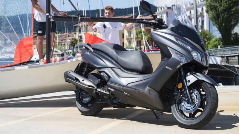 Как выбрать идеальный макси скутер KYMCO: 15 важных моментов