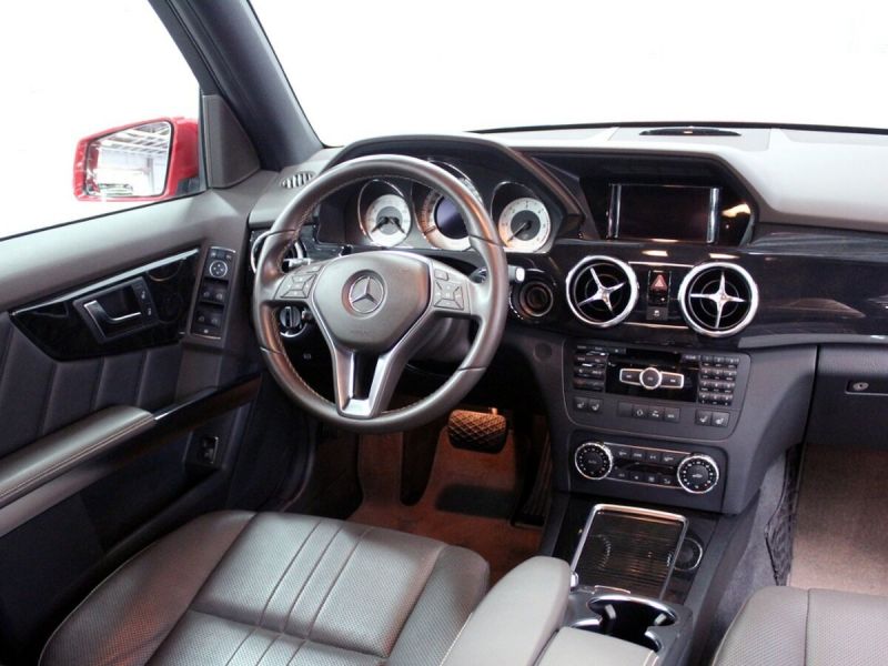 Как выбрать идеальный Mercedes-Benz GLK класс 2023 года: пора ехать