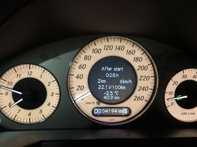 Как выбрать идеальный Mercedes-Benz W211 в 2023 году: полезные советы для покупателя