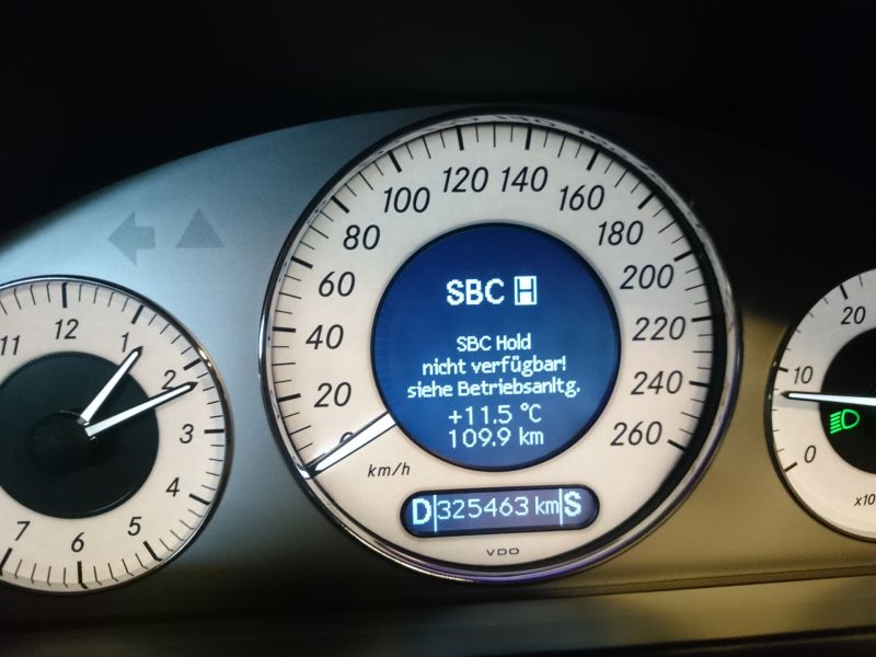 Как выбрать идеальный Mercedes-Benz W211 в 2023 году: полезные советы для покупателя