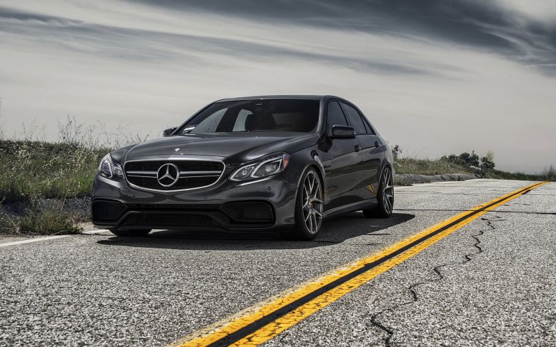 Как выбрать идеальный Мерседес Е63 AMG: полезные советы для покупателей