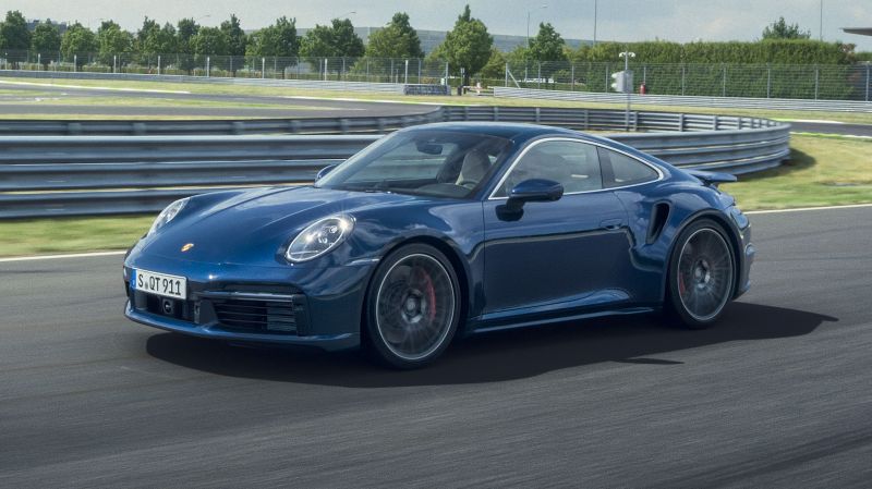 Как выбрать идеальный Porsche 911 Carrera в 2023 году
