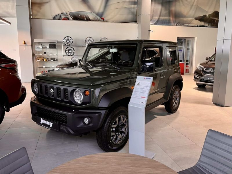 Как выбрать идеальный внедорожник Suzuki Jimny в Москве: советы от официального дилера