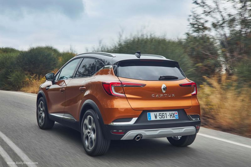 Как выбрать комплектацию Renault Captur 2023: все, что нужно знать о новом кроссовере