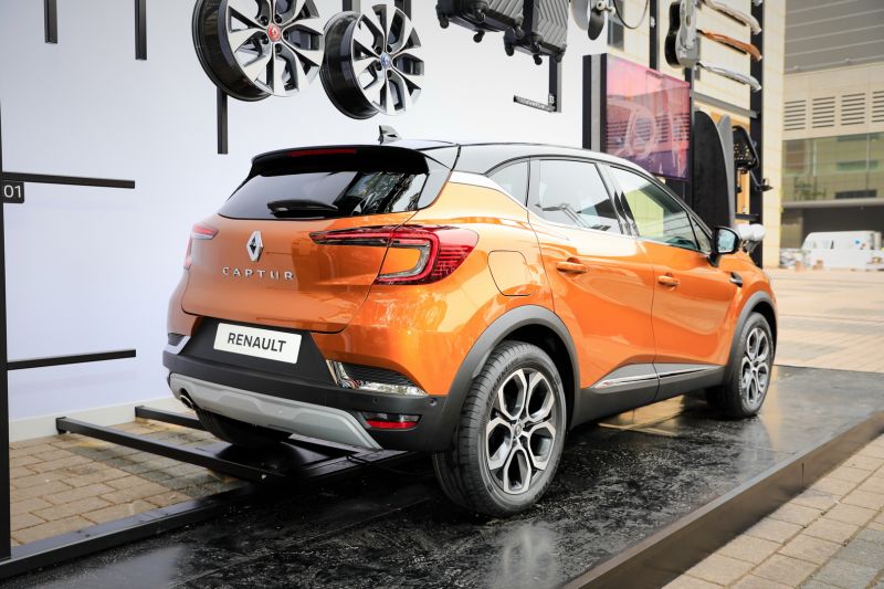 Как выбрать комплектацию Renault Captur 2023: все, что нужно знать о новом кроссовере