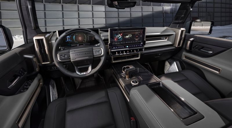Как выглядит новый Hummer 2023 года: заглянем в салон будущего внедорожника