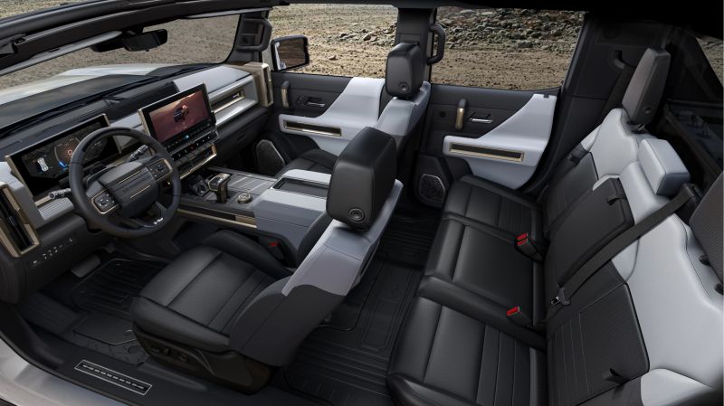 Как выглядит новый Hummer 2023 года: заглянем в салон будущего внедорожника