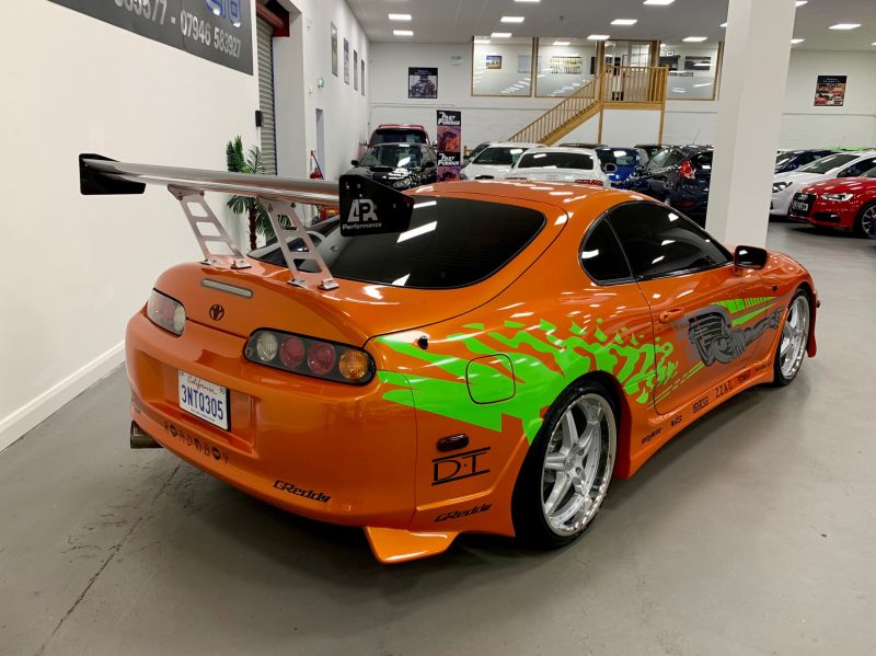 Как выглядит знаменитая Toyota Supra из культового фильма Форсаж. Ответы внутри