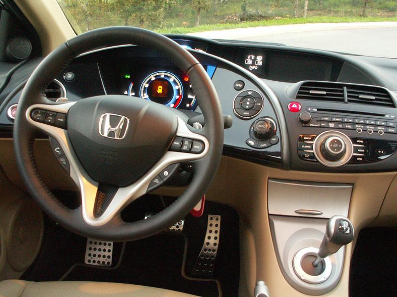 Какие секреты Honda Civic VIII помогут лучше раскрыть её возможности