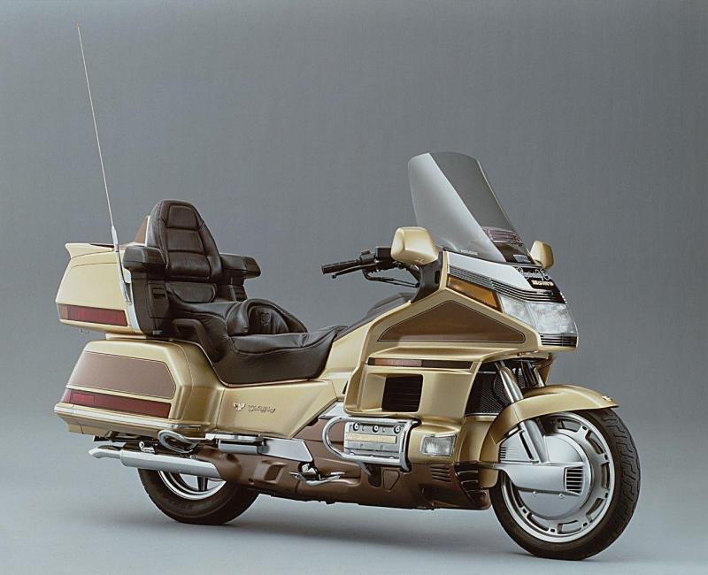 Какие секреты хранит Honda Gold Wing 2023 года