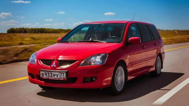 Какие секреты расскажут отзывы владельцев Mitsubishi Lancer: причины его популярности