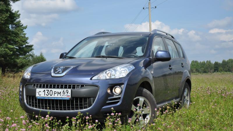 Какие секреты скрывает Peugeot 4007: полезные отзывы реальных владельцев