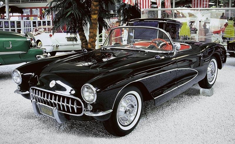 Какие удивительные факты о Chevrolet Corvette С1 1953 года вы еще не знали. Узнайте прямо сейчас
