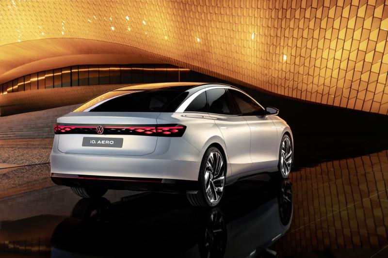 Какие удивительные подробности откроет нам Volkswagen Passat CC в 2023 году: свежий взгляд с салона