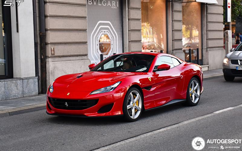 Какие удивительные возможности открывает новый Ferrari Portofino 2023: знакомство с роскошью