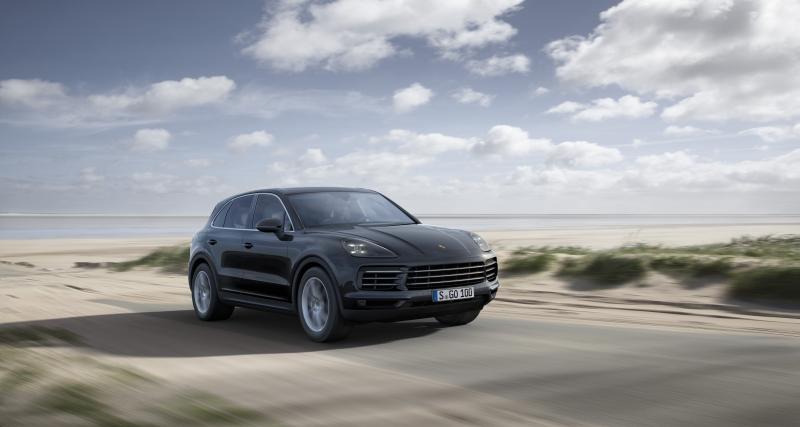 Какие удивительные возможности скрыты в автомобиле Porsche Cayenne Turbo S: познакомьтесь поближе с этим мощным внедорожником