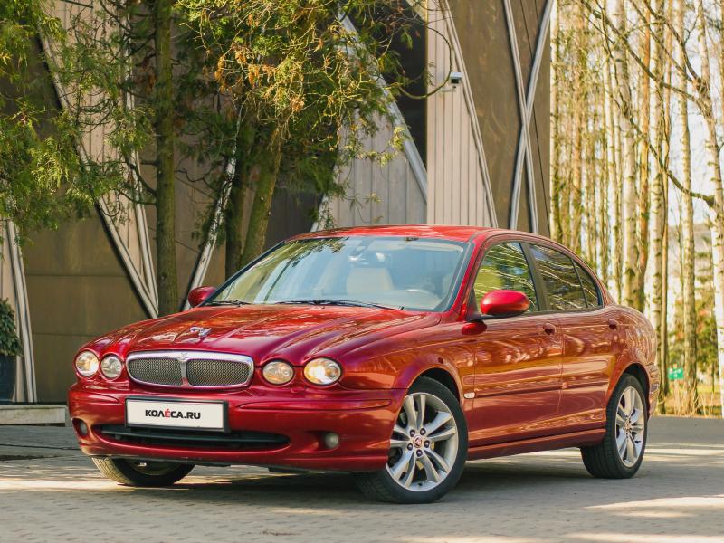 Какие уникальные особенности Jaguar X-Type стоит узнать подробнее: захватывающий обзор